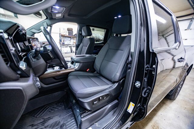 2022 Chevrolet Silverado 1500 4x4 Crew Cab RST Z71 BCam Red Deer AB