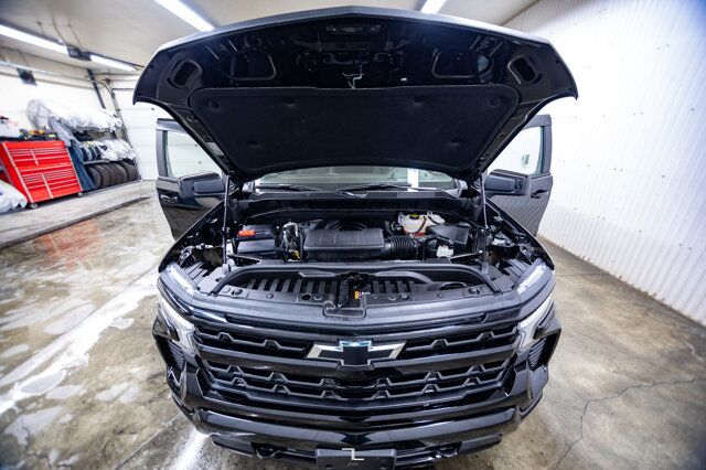 2022 Chevrolet Silverado 1500 4x4 Crew Cab RST Z71 BCam Red Deer AB