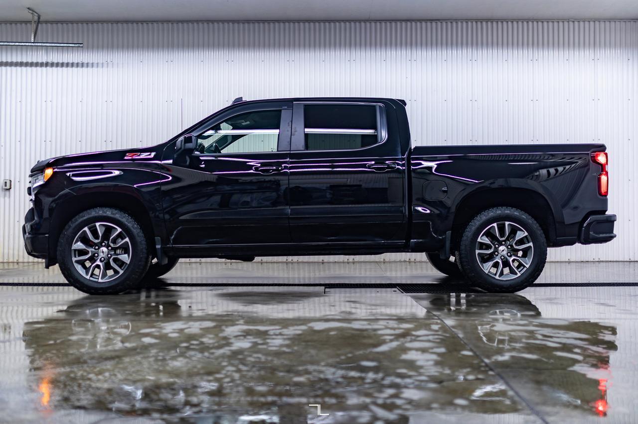 2022 Chevrolet Silverado 1500 4x4 Crew Cab RST Z71 BCam Red Deer AB