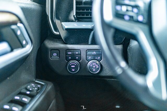 2022 Chevrolet Silverado 1500 4x4 Crew Cab RST Z71 BCam Red Deer AB