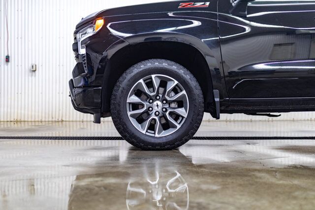 2022 Chevrolet Silverado 1500 4x4 Crew Cab RST Z71 BCam Red Deer AB