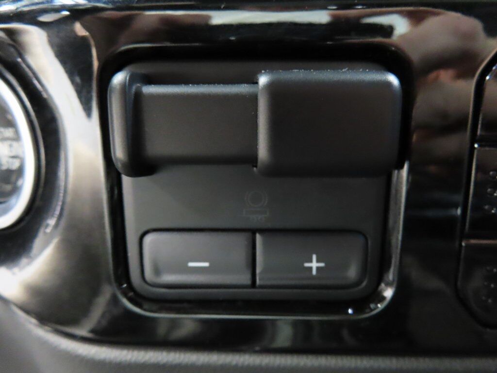 2022 Chevrolet Silverado 1500 4x4 Crew Cab ZR2 Fond du Lac WI