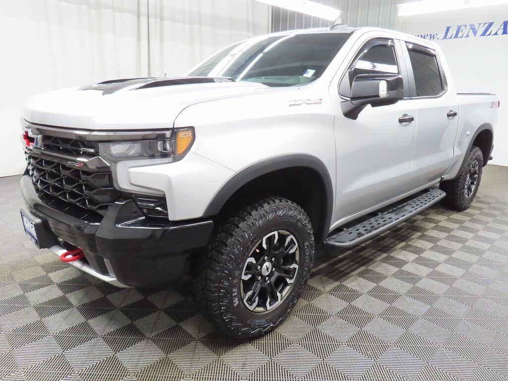 2022 Chevrolet Silverado 1500 4x4 Crew Cab ZR2 Fond du Lac WI
