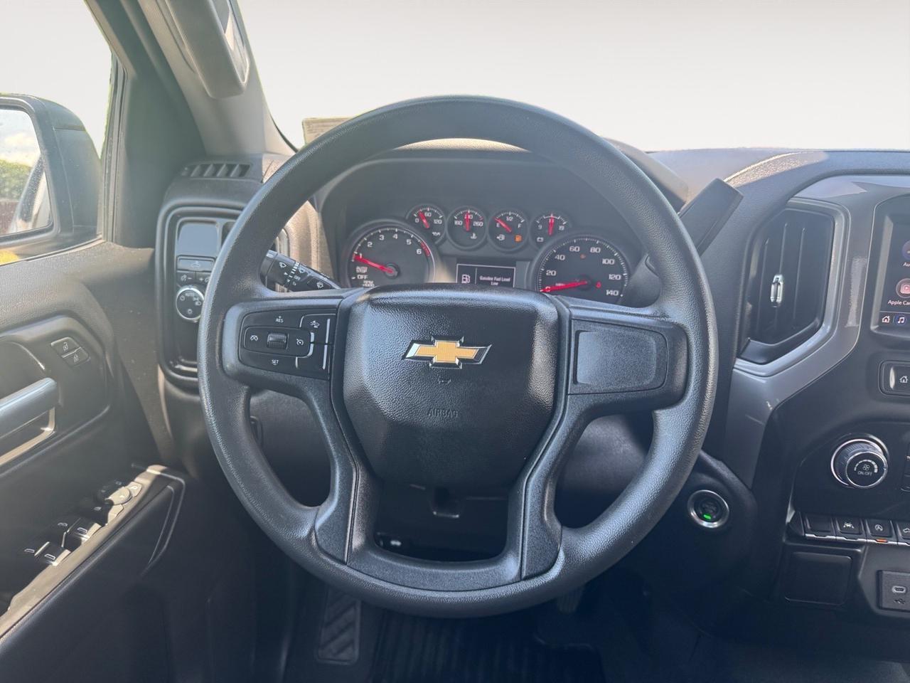 2022 Chevrolet Silverado 1500 CUSTOM, ADAPTIVE CRUISE CONTROL, MEMORY DRIVER SEAT, REMOTE START, ANDROID AUTO/ APPLE CARPLAY, KEYLESS ENTRY & START, ALL WEATHER FLOORMATS, CLEAN CARFAX, ONLY 12K MILES , THIS TRUCK WONT LAST LONG, TEST DRIVE IT TODAY!!! Norfolk VA
