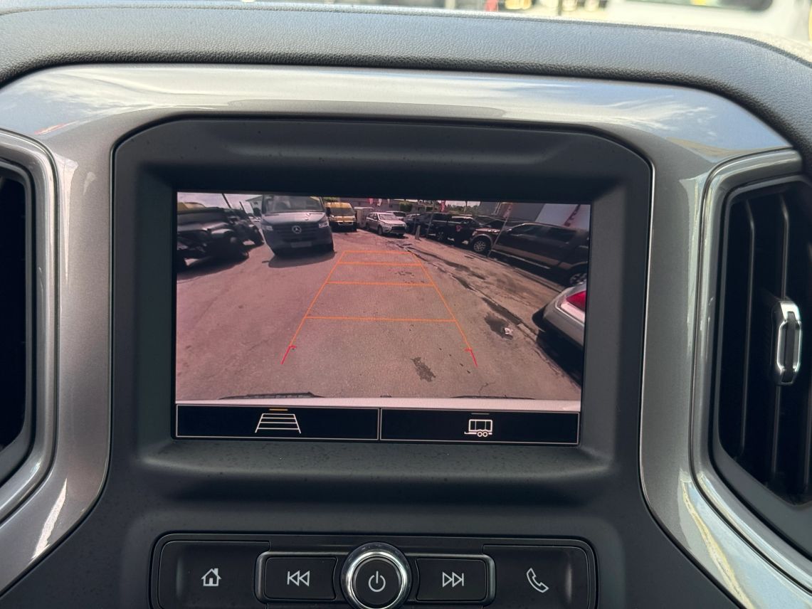 2022 Chevrolet Silverado 1500 Crew Cab Work Truck Pickup 4D 6 1/2 ft