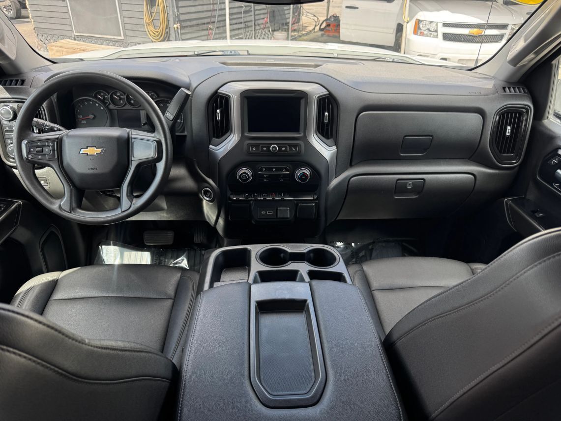 2022 Chevrolet Silverado 1500 Crew Cab Work Truck Pickup 4D 6 1/2 ft