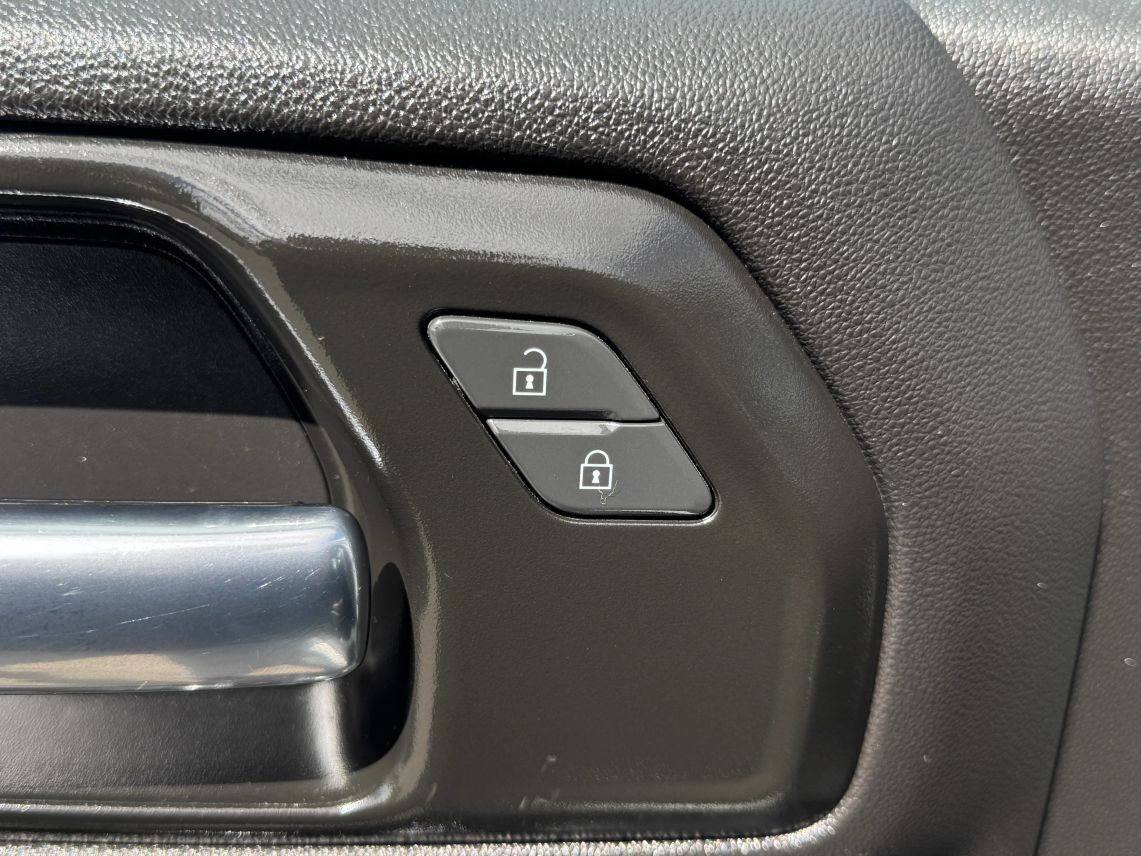 2022 Chevrolet Silverado 1500 Crew Cab Work Truck Pickup 4D 6 1/2 ft