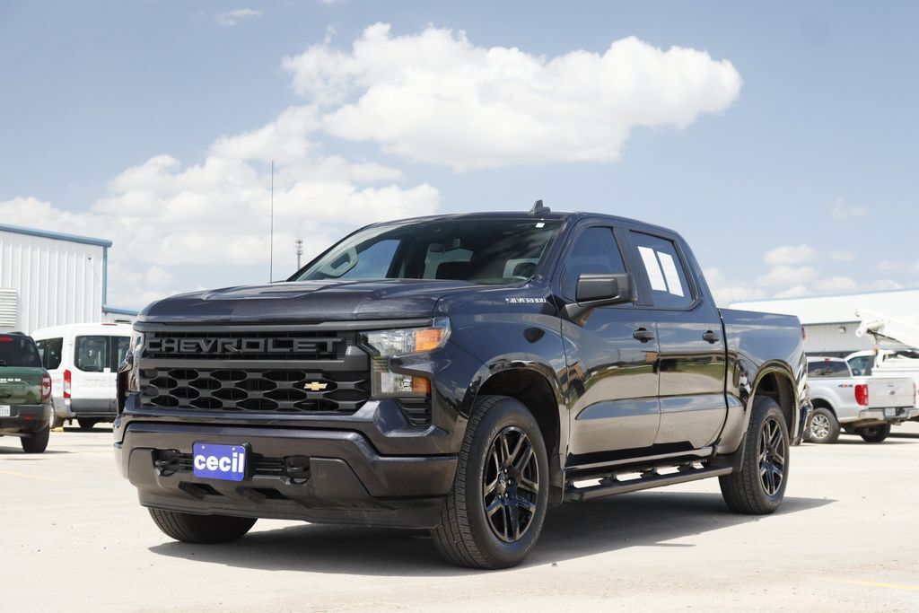 2022 Chevrolet Silverado 1500 Custom