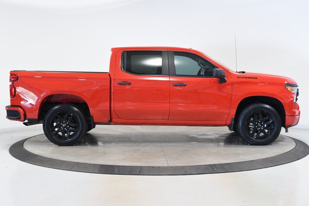 2022 Chevrolet Silverado 1500 Custom Akron