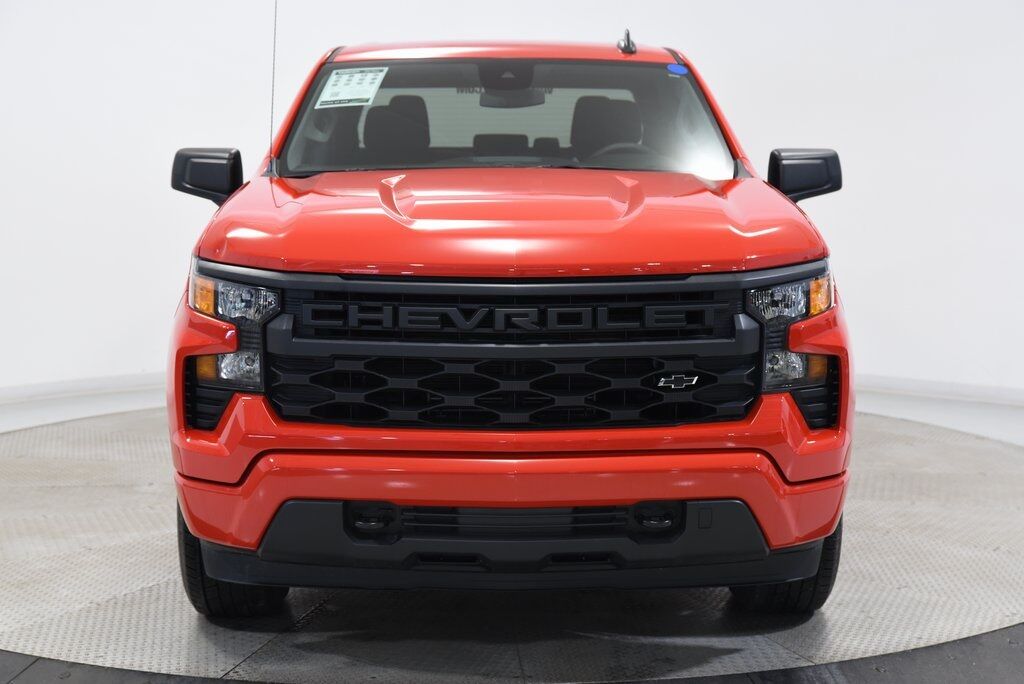 2022 Chevrolet Silverado 1500 Custom Akron