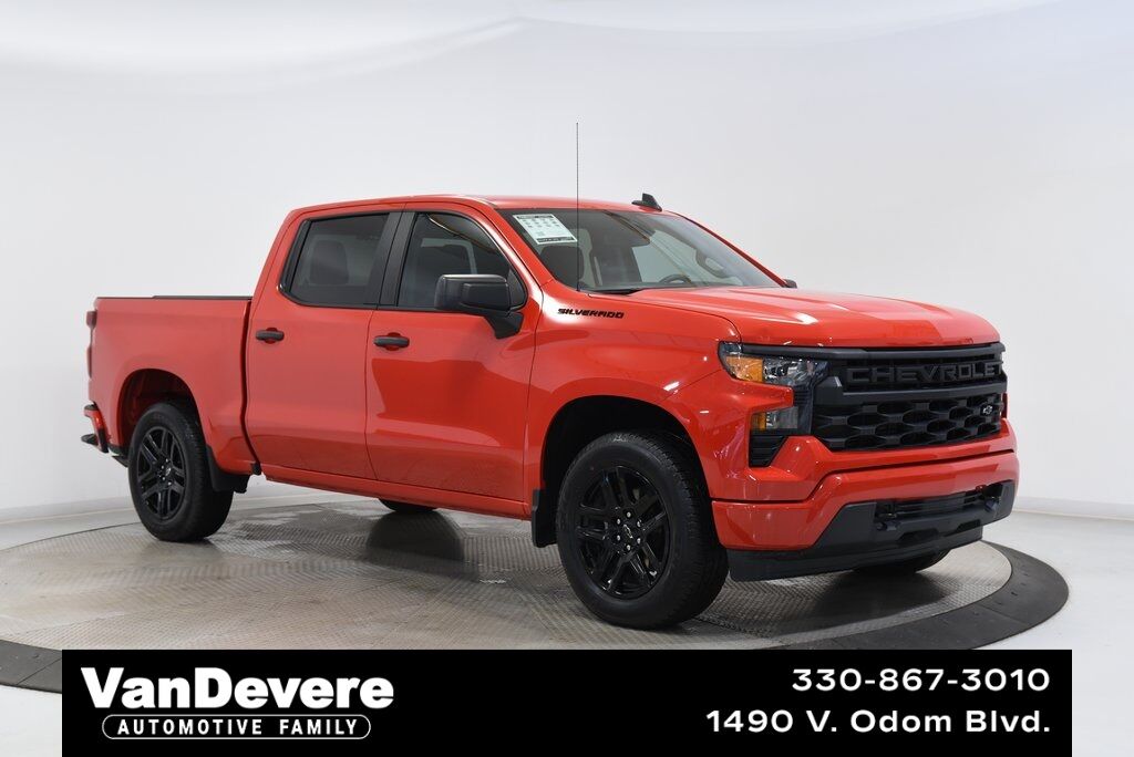 2022 Chevrolet Silverado 1500 Custom Akron