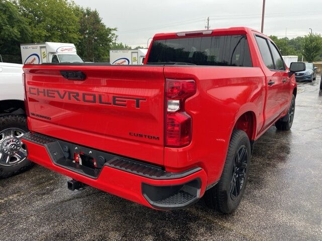 2022 Chevrolet Silverado 1500 Custom Akron