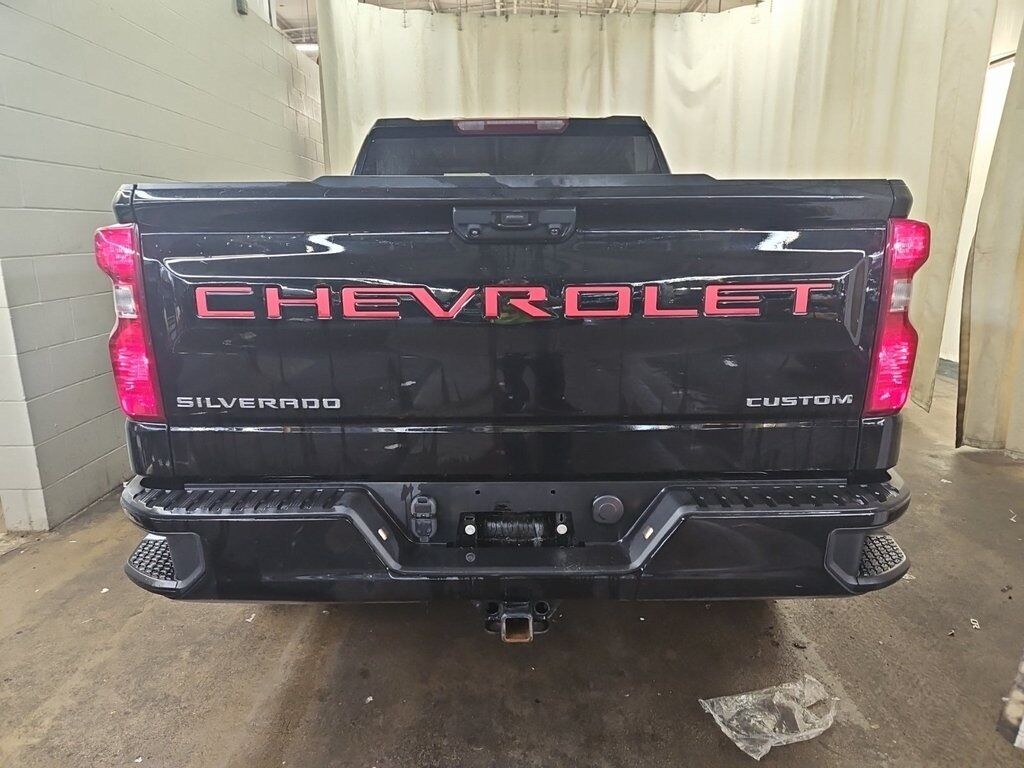 2022 Chevrolet Silverado 1500 Custom Akron