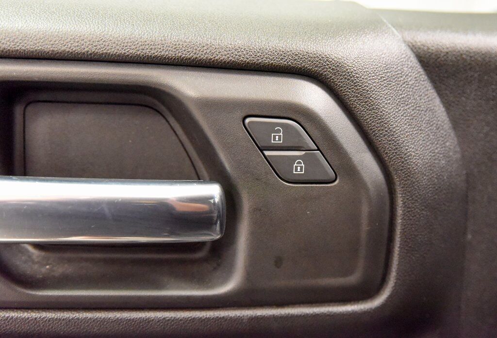 2022 Chevrolet Silverado 1500 Custom Akron