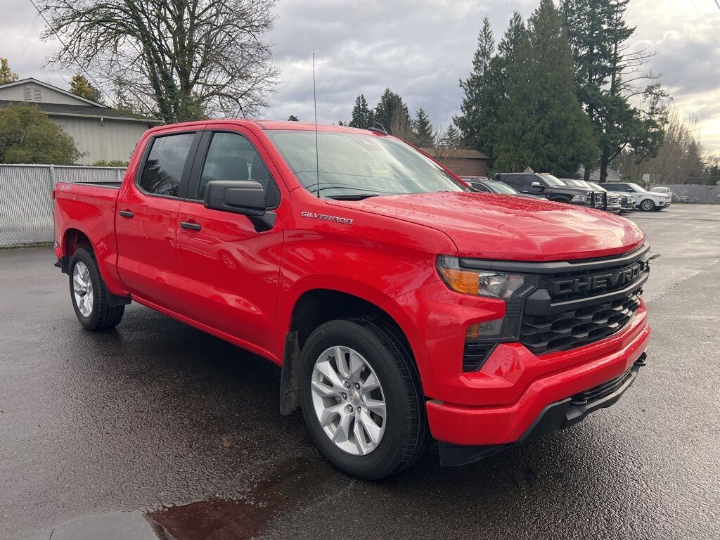 2022 Chevrolet Silverado 1500 Custom