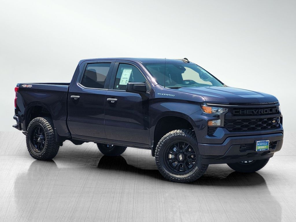 2022 Chevrolet Silverado 1500 Custom