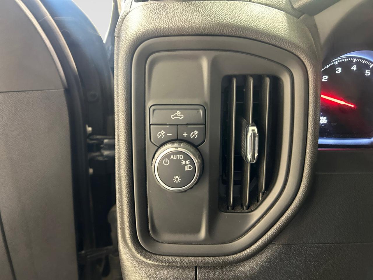 2022 Chevrolet Silverado 1500 Custom New Braunfels TX