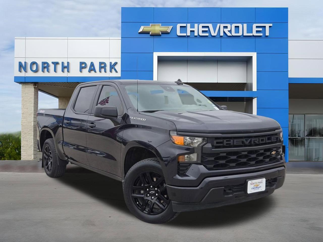 2022 Chevrolet Silverado 1500 Custom