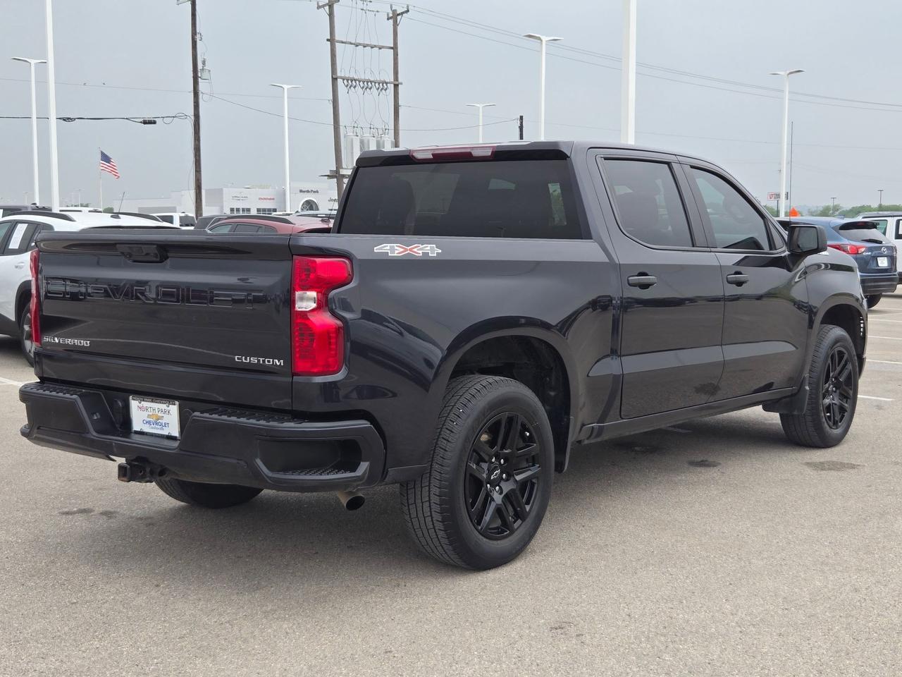 2022 Chevrolet Silverado 1500 Custom