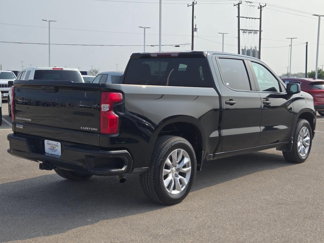 2022 Chevrolet Silverado 1500 Custom