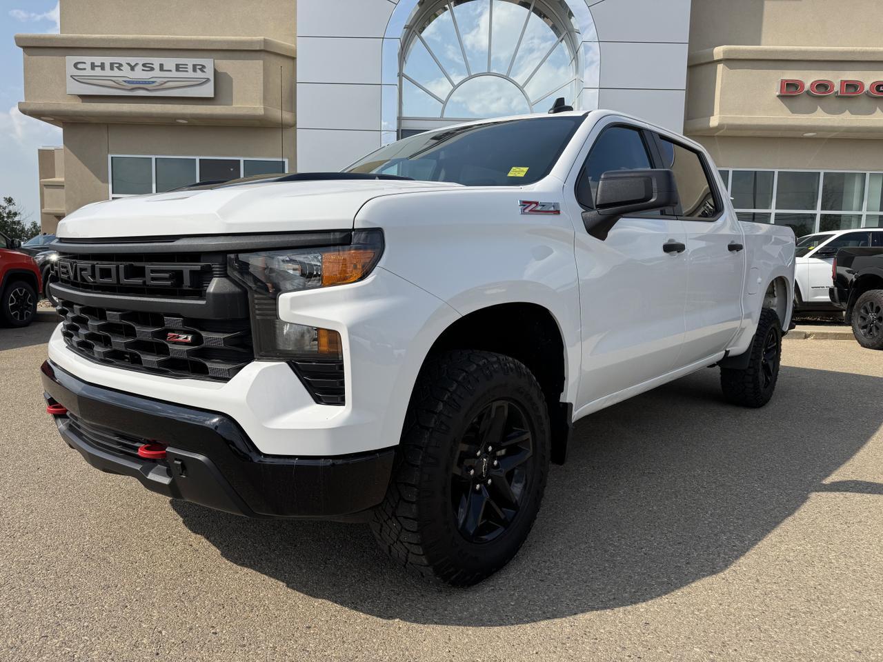 2022 Chevrolet Silverado 1500 Custom Trail Boss Crew Cab 4WD | Low KMs | HD Rear Vision Camera | OnStar Redwater AB