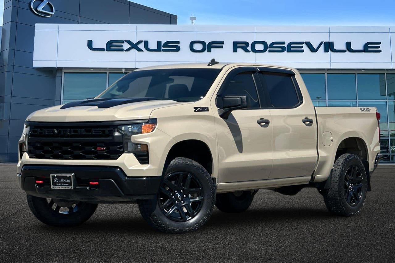 2022 Chevrolet Silverado 1500 Custom Trail Boss