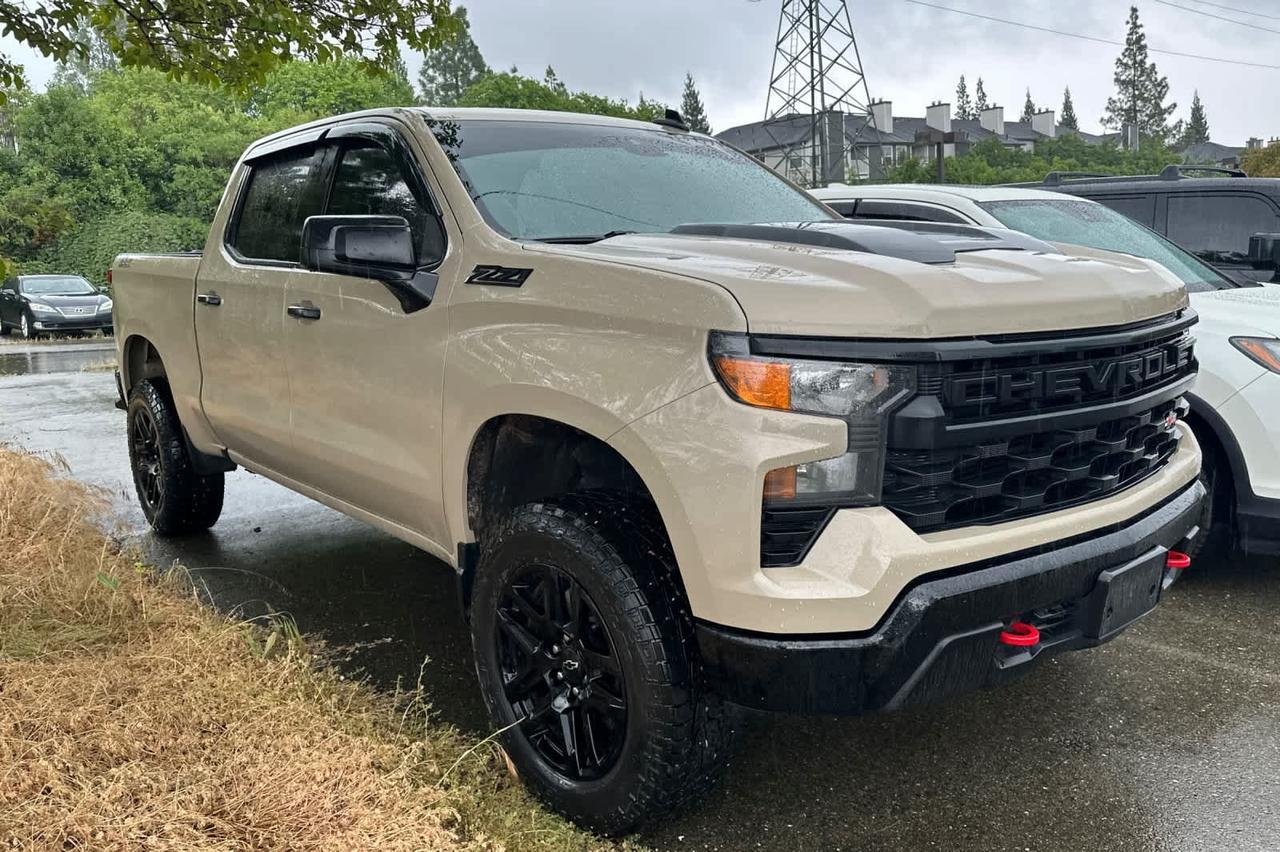 2022 Chevrolet Silverado 1500 Custom Trail Boss
