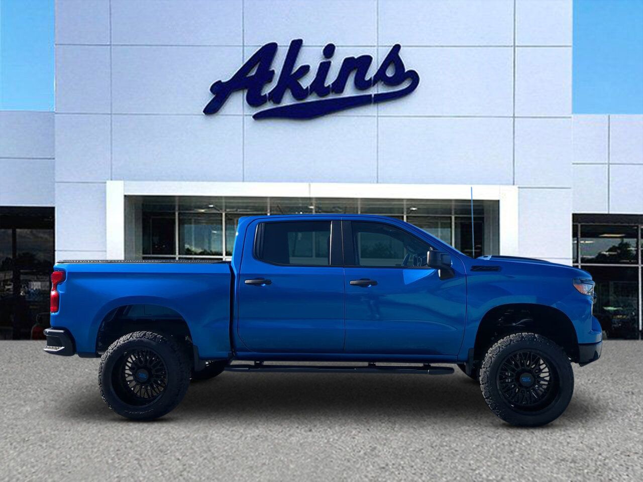 2022 Chevrolet Silverado 1500 Custom Trail Boss