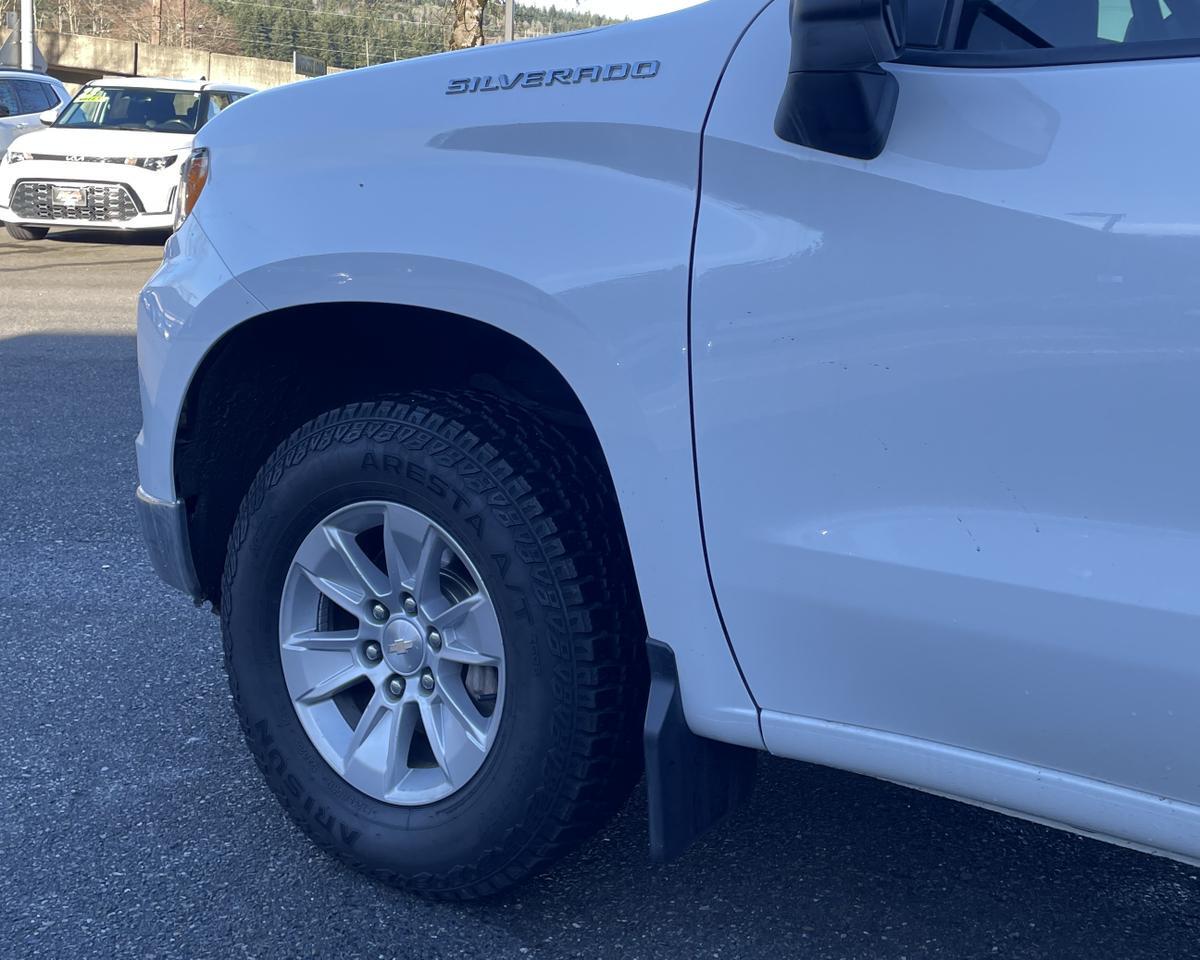 2022 Chevrolet Silverado 1500 Double Cab LT Pickup 4D 6 1/2 ft