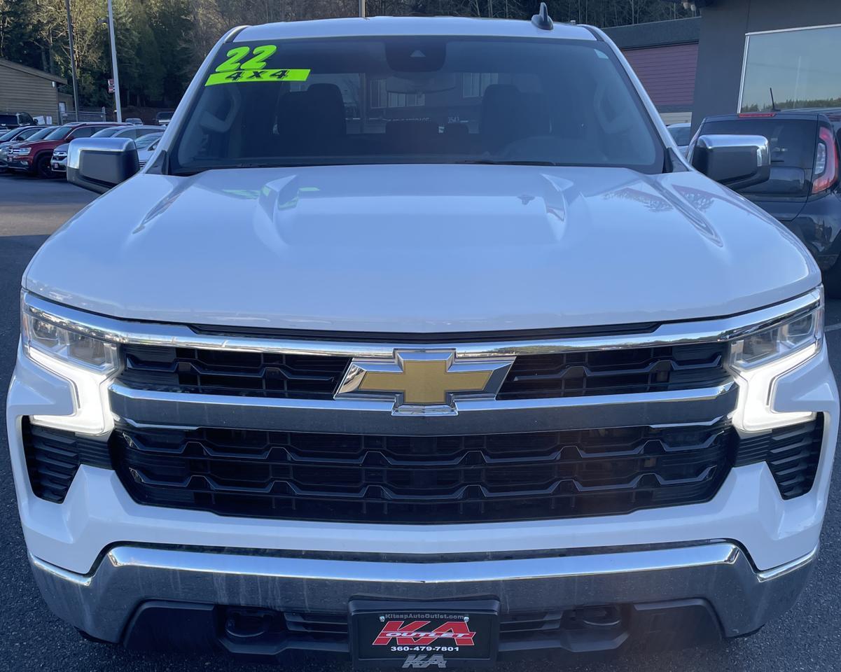 2022 Chevrolet Silverado 1500 Double Cab LT Pickup 4D 6 1/2 ft
