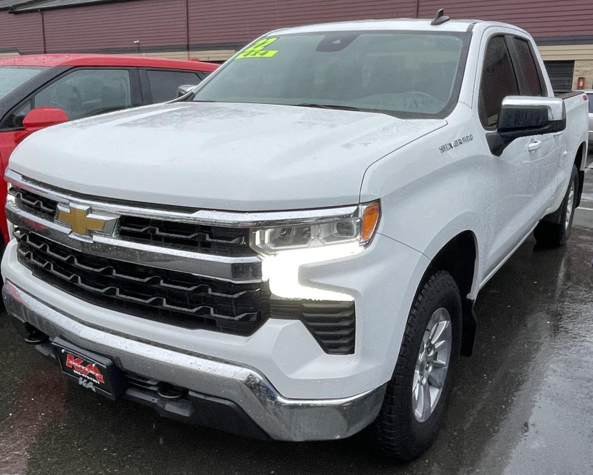 2022 Chevrolet Silverado 1500 Double Cab LT Pickup 4D 6 1/2 ft
