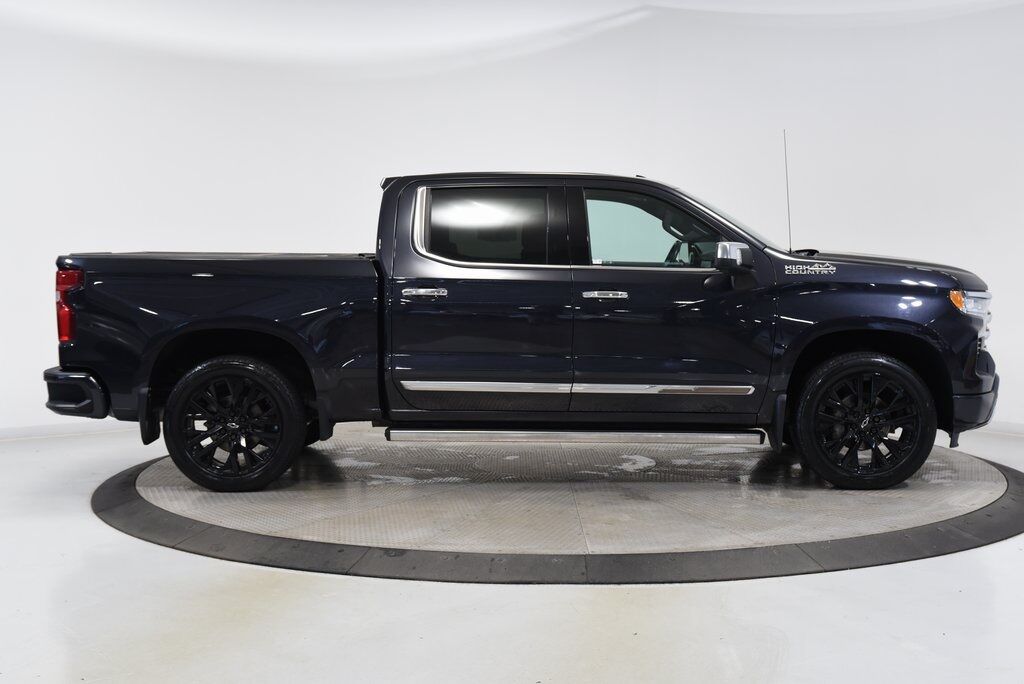 2022 Chevrolet Silverado 1500 High Country Akron
