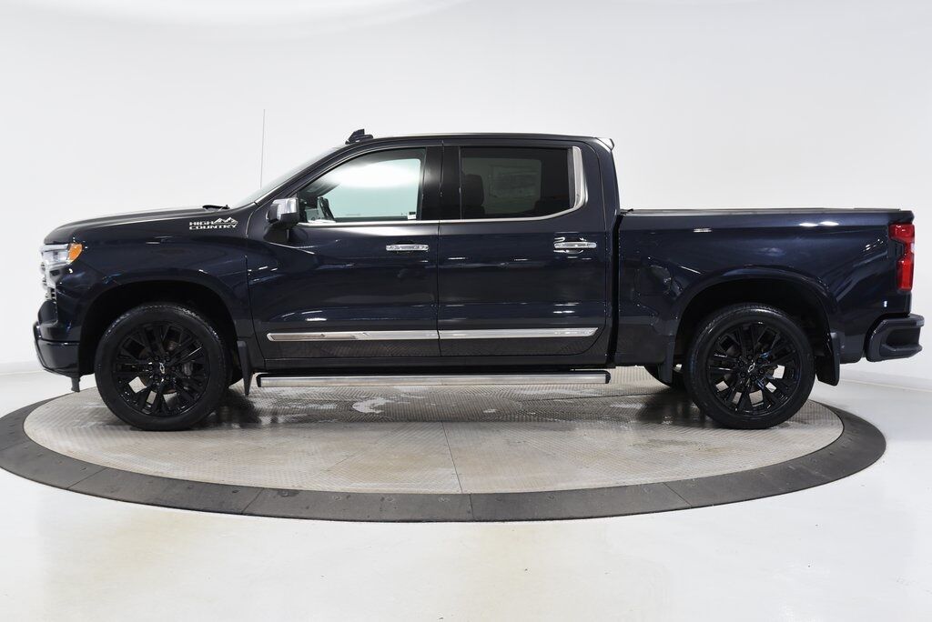 2022 Chevrolet Silverado 1500 High Country Akron