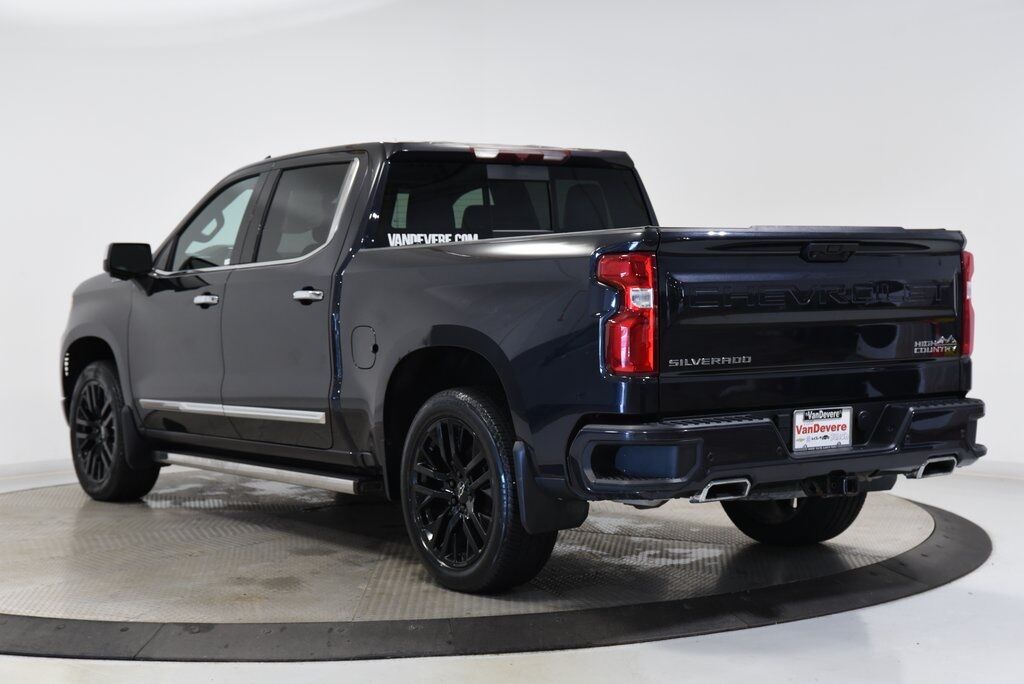 2022 Chevrolet Silverado 1500 High Country Akron