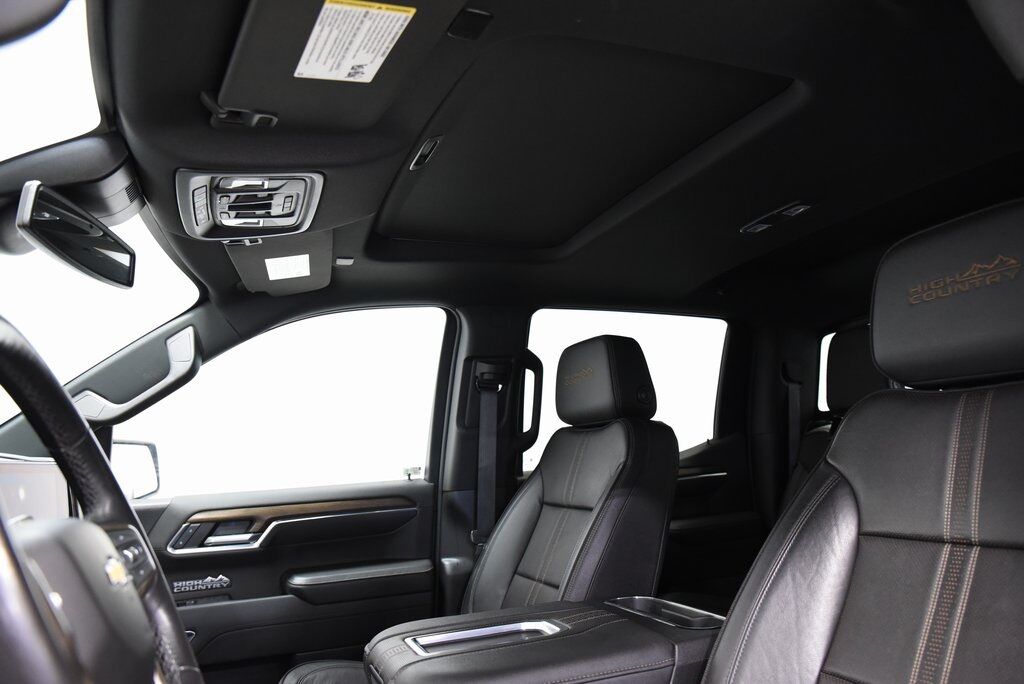 2022 Chevrolet Silverado 1500 High Country Akron