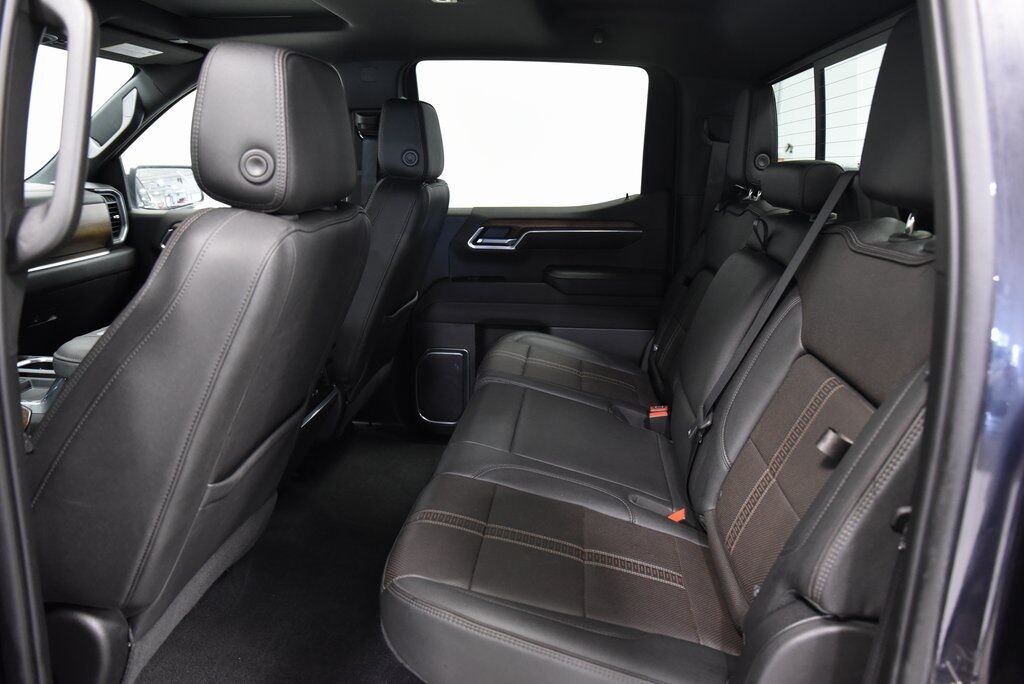 2022 Chevrolet Silverado 1500 High Country Akron