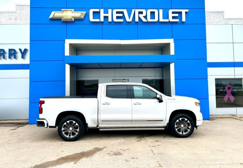 2022 Chevrolet Silverado 1500 High Country Harper KS