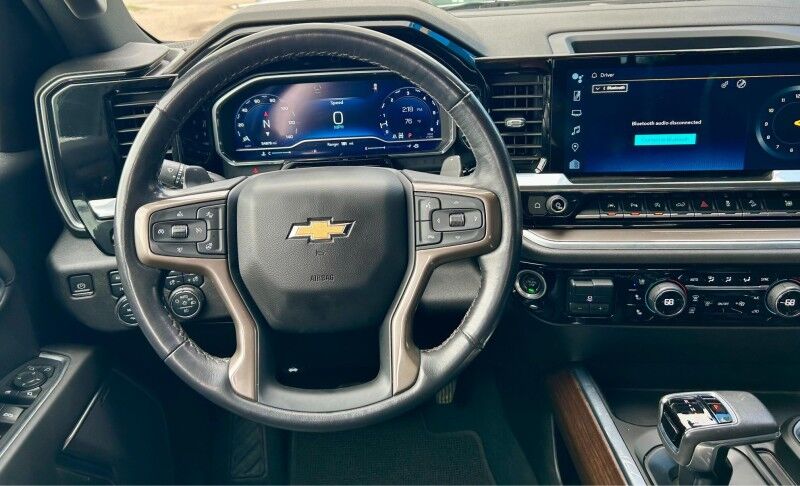 2022 Chevrolet Silverado 1500 High Country Harper KS