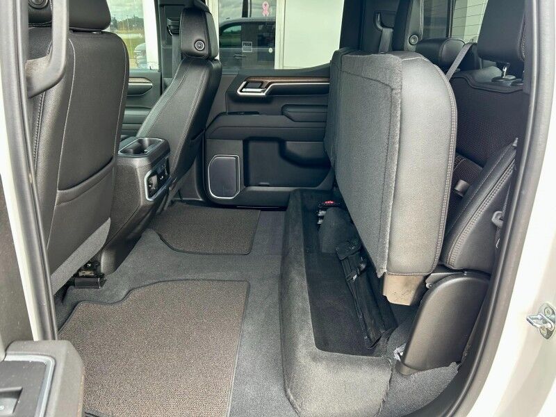 2022 Chevrolet Silverado 1500 High Country Harper KS
