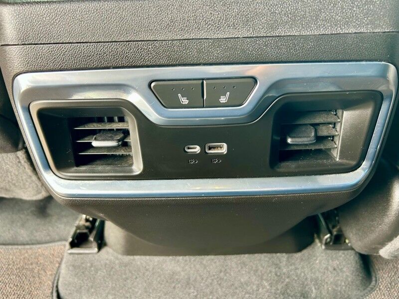 2022 Chevrolet Silverado 1500 High Country Harper KS