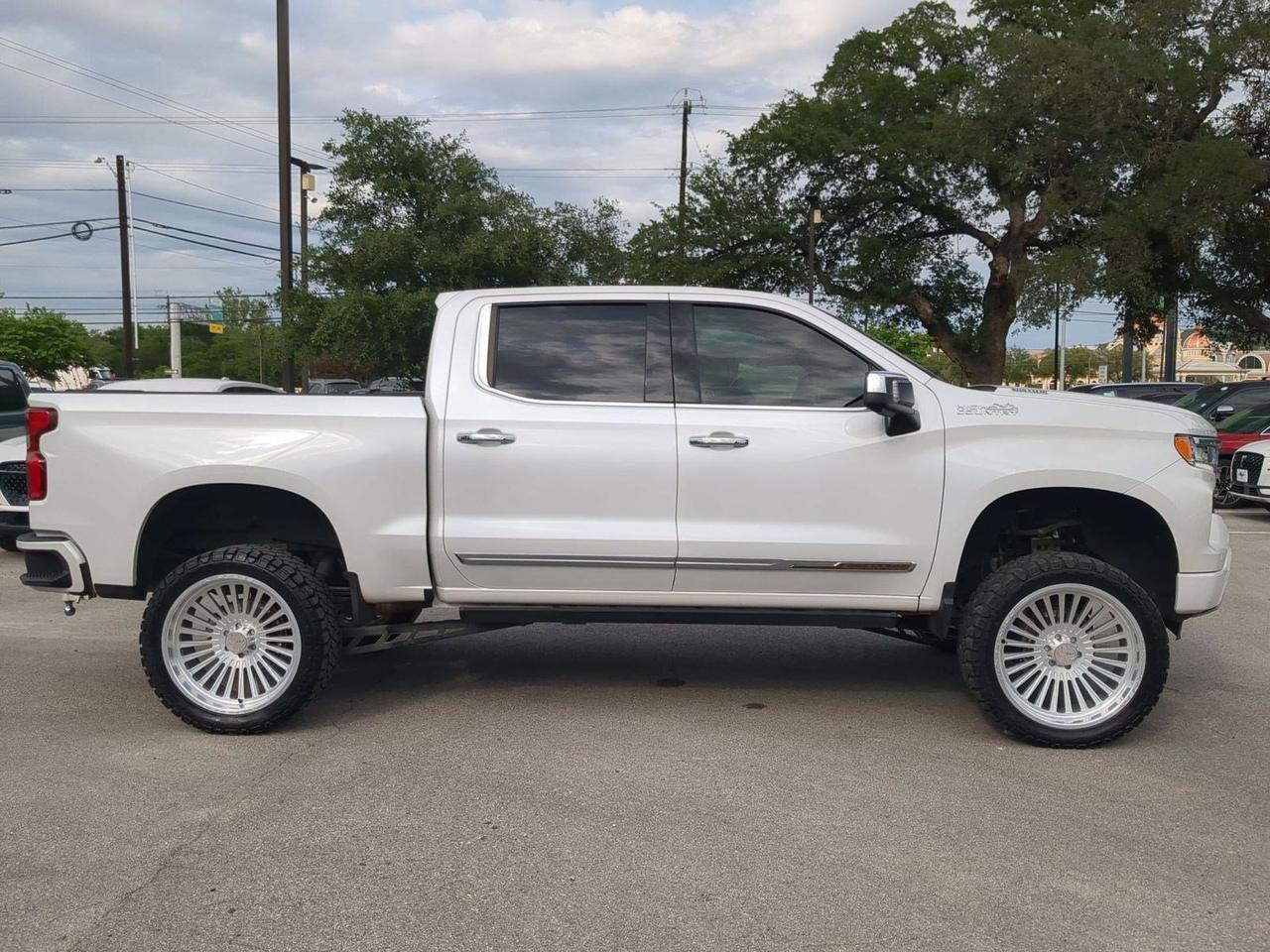 2022 Chevrolet Silverado 1500 High Country