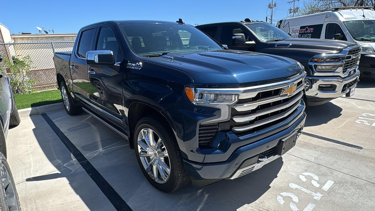 2022 Chevrolet Silverado 1500 High Country
