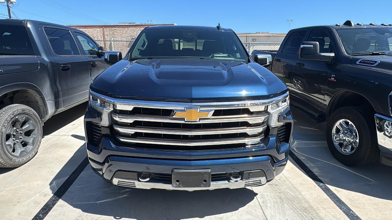 2022 Chevrolet Silverado 1500 High Country