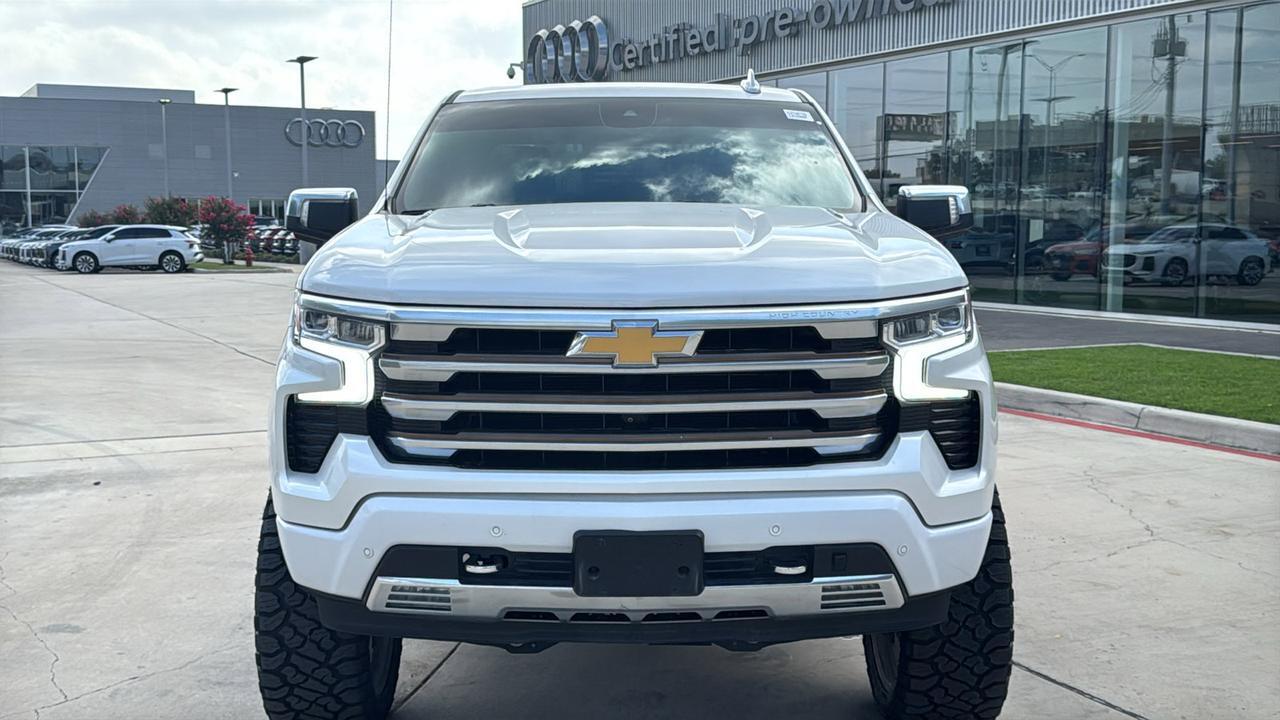 2022 Chevrolet Silverado 1500 High Country