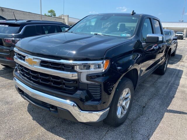 2022 Chevrolet Silverado 1500 LT Akron