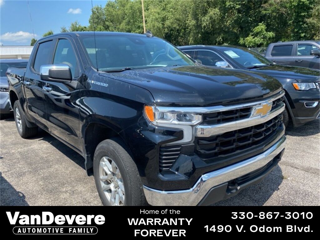 2022 Chevrolet Silverado 1500 LT Akron