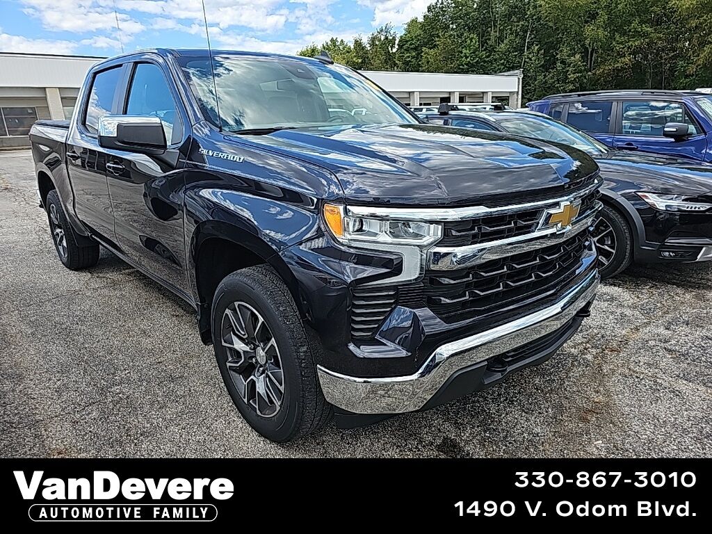 2022 Chevrolet Silverado 1500 LT Akron