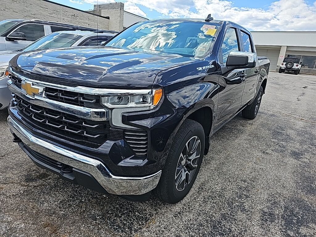 2022 Chevrolet Silverado 1500 LT Akron