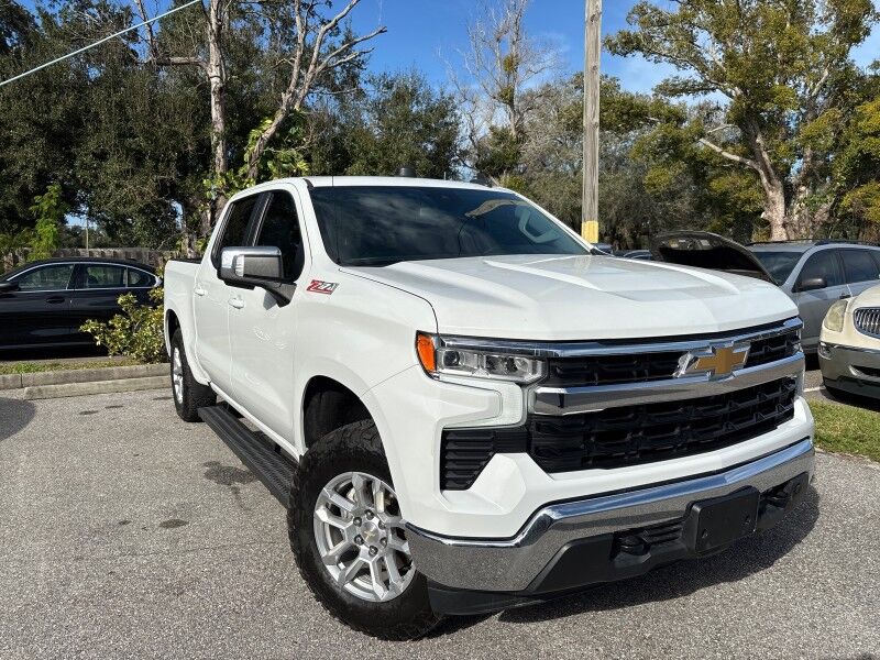 2022 Chevrolet Silverado 1500 LT CREW CAB 4X4 V8 w/Z71 OFF ROAD PKG. Seffner FL