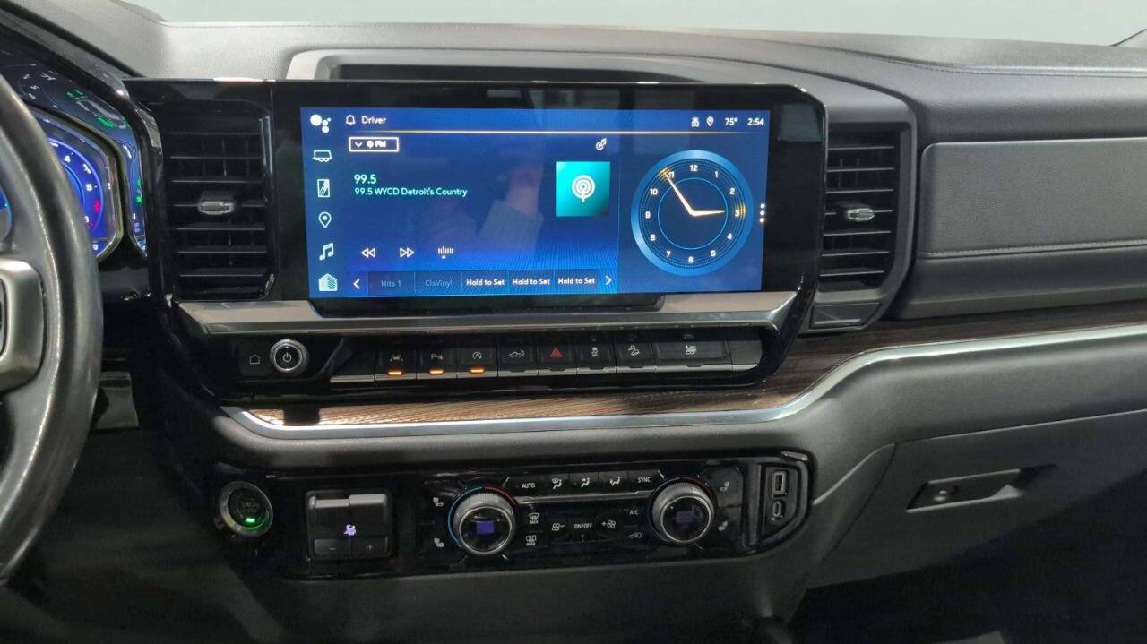 2022 Chevrolet Silverado 1500 LT Trail Boss 4x4 4dr Crew Cab 6.6 ft. SB Lake Orion MI
